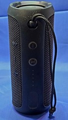 JBL Flip 4 Portable Waterproof Bluetooth Speaker – Black- USED SPARINGLY