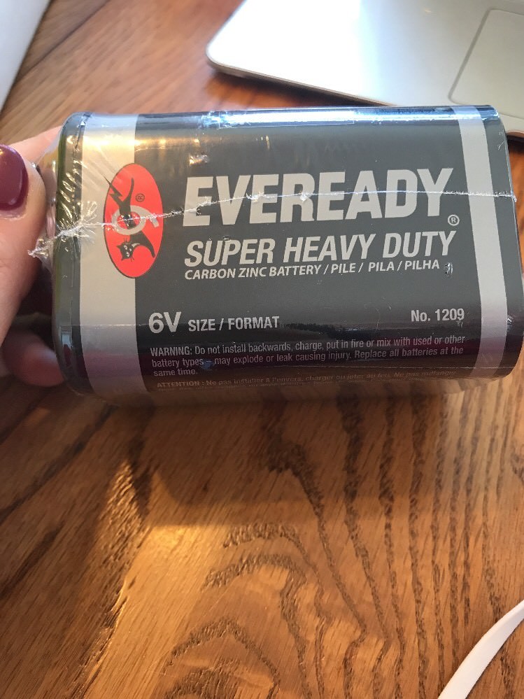 EVEREADY 1209 Super Heavy Duty Battery 6-Volt Size Format-BRAND NEW-Ships N 24h