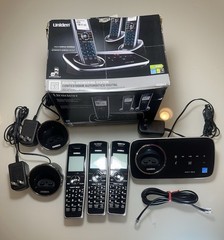 Uniden DECT 6.0 D2280-3 Phone With Digital Answering System-In box