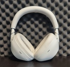 Sony WH-1000XM6/S Premium Wireless Noise Canceling Headphones “GRADE B” – Silver