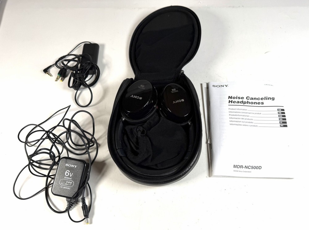 Sony MDR-NC500D Digital Noise Canceling Headphone (Black)