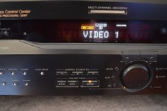 Sony STR-DE845 5.1 Dolby Digital Pro Logic Surr Sound Receiver + Remote Bundle