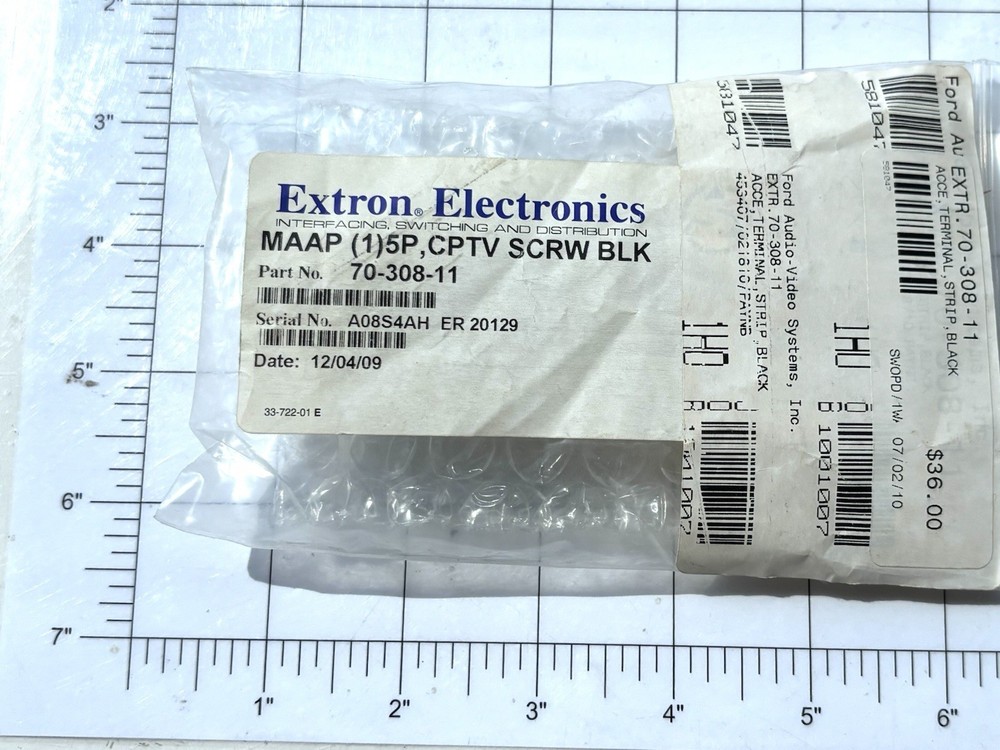 One 5-pin Captive Screw Terminal to Solder Tabs IN9356