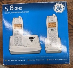GE 5.8 GHz Cordless Phone Digital Answering Machine 25922GE2 2-Handset BRAND NEW