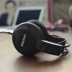 Over The Ear Headphones Wired Black Flexible Clear Sound Stereophone 3.5mm
