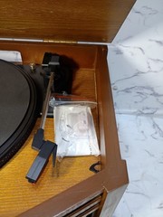 EMERSON NR303TT 4 IN 1 WOOD STEREO SYSTEM CD RADIO CASSETTE TURNTABLE WORKS
