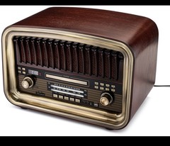 SoundBeast All-in-One Vintage Style Radio, AM/FM, CD, Bluetooth, USB, Aux, SD