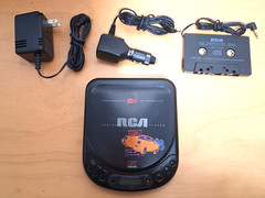 Portable CD Player – RCA – RP-7925A – Home or Vehicle Ready – AC or Battery Use