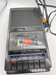 Realistic CTR-73 AC or Battery Cassette Tape Player Recorder 14-1053A WORKING