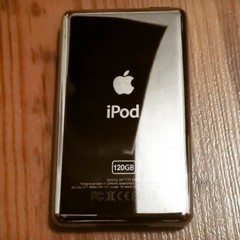 Apple iPod Classic 7th Gen 120GB Silver – Professionally Refurbished – 60 Day
