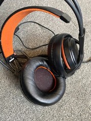 SteelSeries Siberia 200 Gaming Headset Headphones w/ Microphone Ps5 Ps4 Xbox Pc