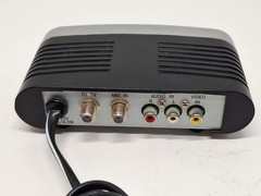 Philips RF Modulator Audio Video Switch Box PH61159 with AV Cables