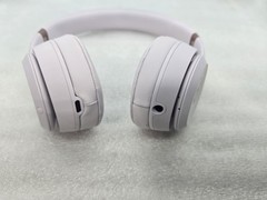 Beats by Dr. Dre Solo 4 Wireless Headphones Cloud Pink FAST FREE SHIPPING a