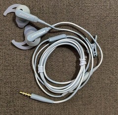 SoundSport In-Ear Earphones Headset 3.5mm Jack For Apple ios Version-Frost Whit