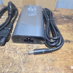 130W 19.5V 6.67A AC Adapter Charger For Dell XPS 15 9560 9570 9550 9530 7590 New