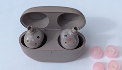 Sony WF-1000XM5 True Wireless Noise Cancelling Earbuds WF1000XM5 – Smoky Pink #E