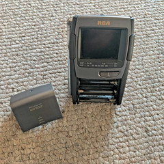 RCA LCD Color TV Mini RF TV 13-3050