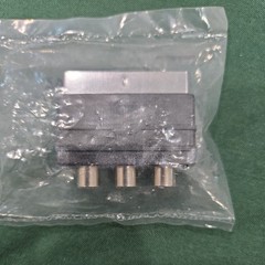 ​Retro AV Adapter – RCA (Composite Video & Audio) to SCART Block – Input/Output