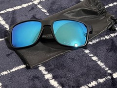 OAKLEY Holbrook MENS SUNGLASSES polarized BLUE/BLACK * new not box