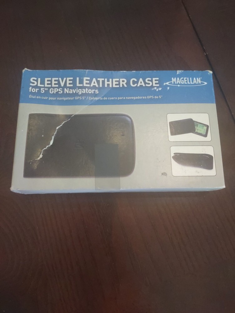 Magellan AN0113SGXXX Leather Sleeve Case for GPS – 5″ – Black