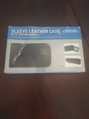 Magellan AN0113SGXXX Leather Sleeve Case for GPS – 5″ – Black