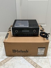 McIntosh VP1000 High End Video Processor HDMI Upscaler Switcher Audiophile