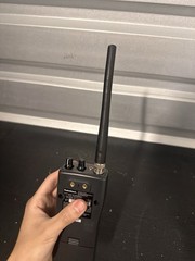 RadioShack PRO-89 Handheld Race Scanner VHF/UHF 200-Channel Analog NOAA Working