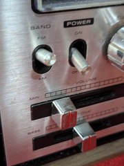 Audition Model 2929 Vintage AM-FM Table Radio Made in Hong Kong, Nice, Video!