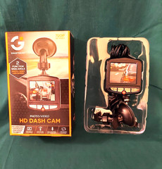 Smartgear Photo/Video HD Dash Cam (8GB Memory Card Included) NEW