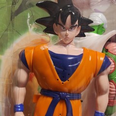 Dragon Ball Z Walkie Talkies Goku/Piccolo 14Channel UHF FRS PTT 150 ft MPN241911