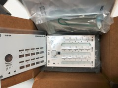 New Open Box CRESTRON MP-B10-W Media Presentation Button Panel B10 White