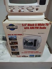 World 5.5″ Black/White Portable Mini TV AM/FM Radio 813 White AC/Car Adapter