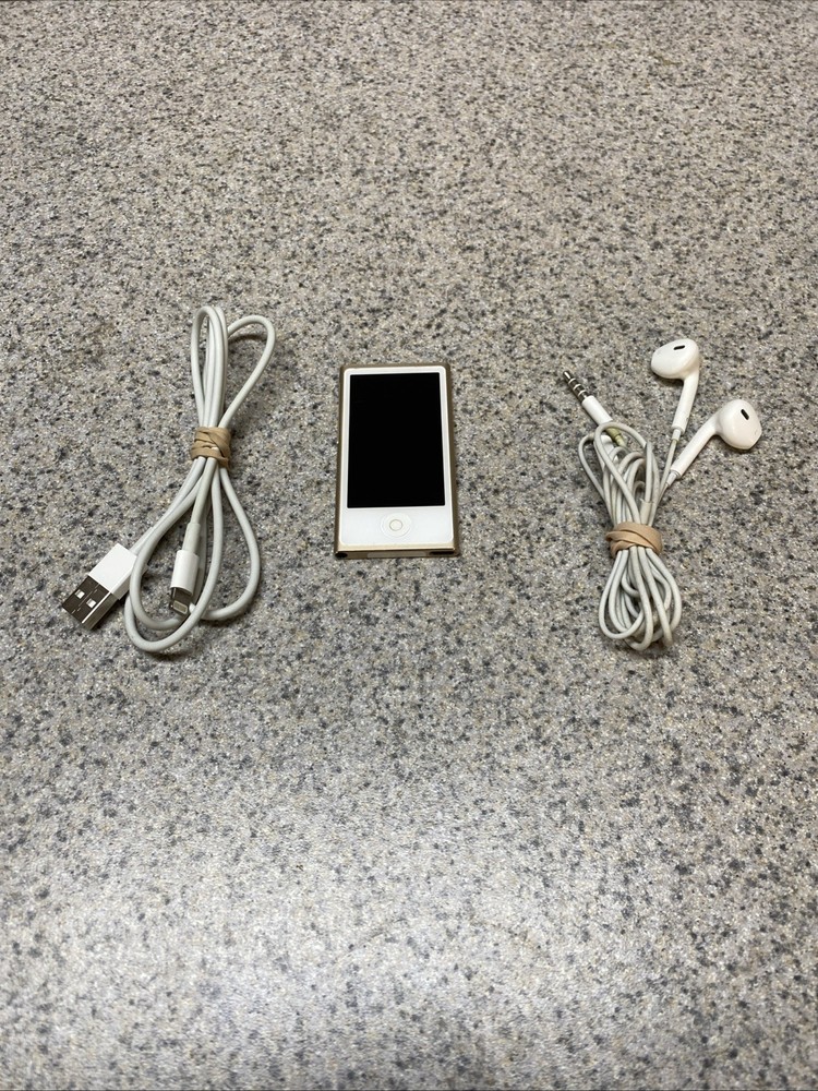 Apple iPod Nano 7th Gen Gold 16GB Model A1446 Touchscreen Tested Nice Condition