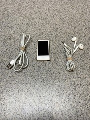 Apple iPod Nano 7th Gen Gold 16GB Model A1446 Touchscreen Tested Nice Condition