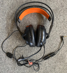 SteelSeries Siberia 200 Gaming Headset Headphones w/ Microphone Ps5 Ps4 Xbox Pc
