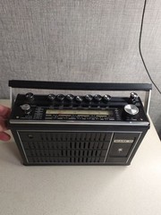 Vintage Soviet Radio “Mayak-M” (Маяк-М) – NOS / MIB – Full Set / Case & Manual