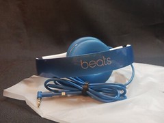 Beats by Dr. Dre Solo2 Wired on Ear Headphones – Metalic Blue NEW WITHOUT BOX!