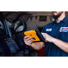 GEARWRENCH 7 in. OBD2 Wireless Bi-Directional Diagnostic Scanner Tablet w/ Case