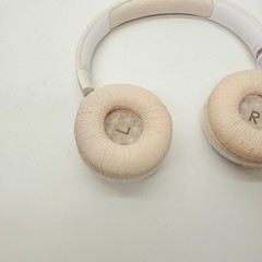 JBL Tune 510BT White Bluetooth Headphones