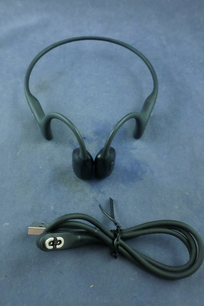 Shokz OpenRun Pro (S810) Open-Ear Bluetooth Headphones – Black