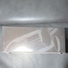 GL-10 Smart Glasses with Bluetooth Connectivity and AI Translation Technology