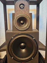 Vandersteen Model 2ce speakers with stands, READ DESCRIPTION BEFORE PURCHASE