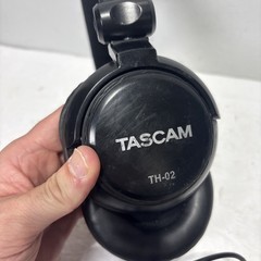 Tascam TH-02 Closed-Back Professional Studio Monitoring Headphones