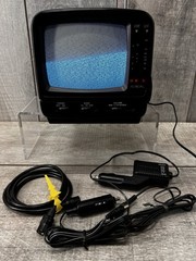 Black & White Alaron 5″ Portable Mini TV TV-630 RWA Rechargeable Am/FM RADIO