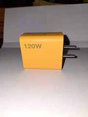 Fast Charging USB & Type C Charger, 4 ports, 2 USB & 2 Type C, Yellow