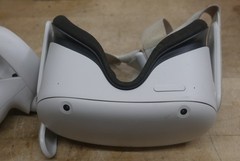Meta Oculus Quest 2 (256GB) VR Headset w/ Controllers KW49CM USED READ