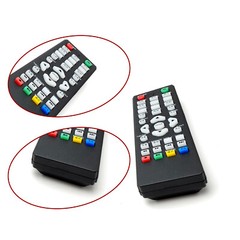 A28D USB SD MMC VGA AV YPbPr Multi TV Media Player + IR Fernbedienung 1080pi5