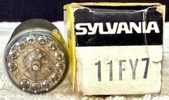 5 VINTAGE VACUUM TUBES- 11FY7, 6CL3, 17BW3, 6JE6C-6LQ6, 6BG6 None Tested