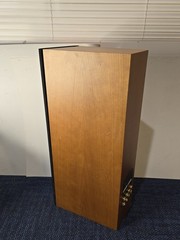 LINN KAN Trikan Center Channel Speaker Bi-amp Passive High End Audiophile Maple
