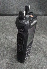 MOTOROLA AAH06RDN9RA1AN Two Way Portable Radio R7 403-527MHz